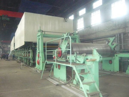 آلة تصنيع الألواح الورقية المزدوجة بسعة 30t / D 3100 مم من Haiyang
