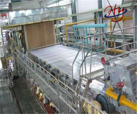آلات تصنيع الألواح الورقية المزدوجة 500T / D 600m / Min أوتوماتيكية