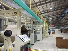 ماكينات تصنيع الورق المموج عالية السرعة 3 5 7 طبقات