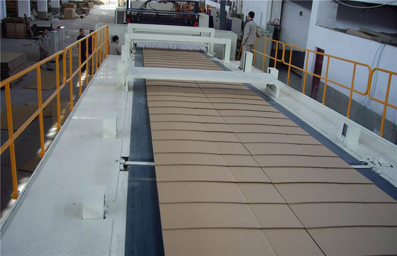 خط إنتاج الكرتون المضلع ذو 3 طبقات 5 طبقات 7 طبقات